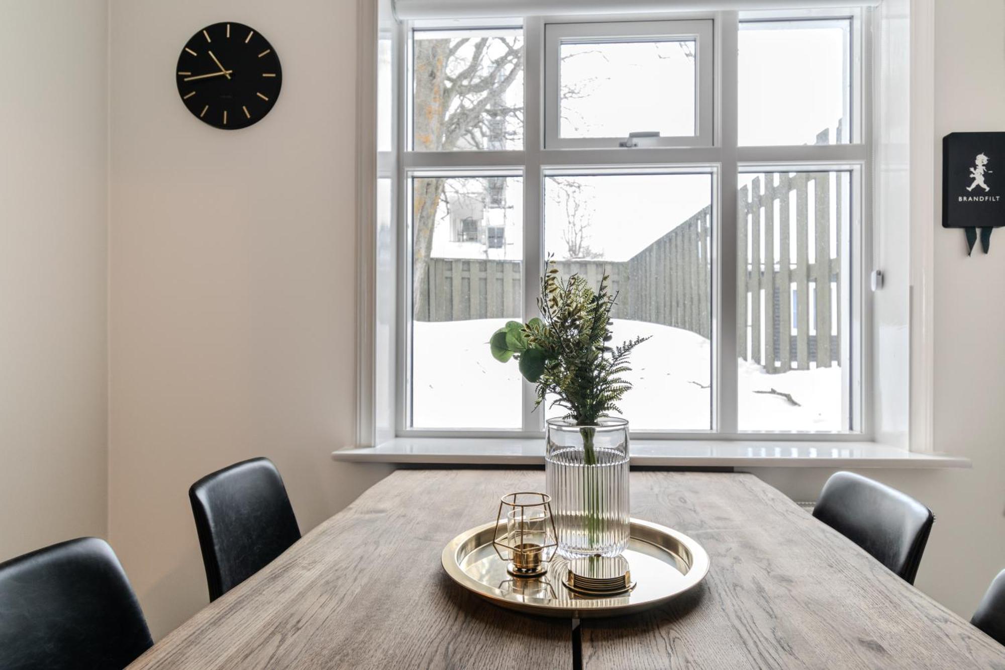 Framnesvegur - Two Bedroom Central Apartment Reykjavik Ngoại thất bức ảnh